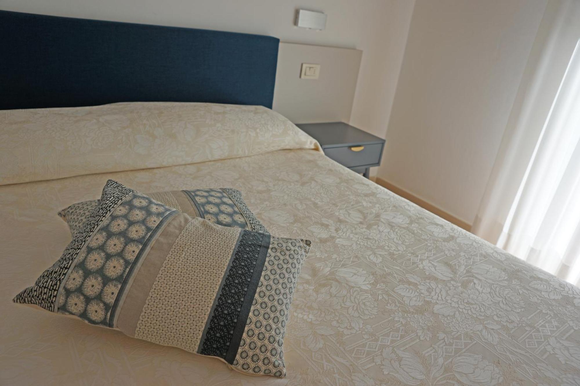 Residence La Rosa Di Nettuno Marina di Grosseto Eksteriør billede