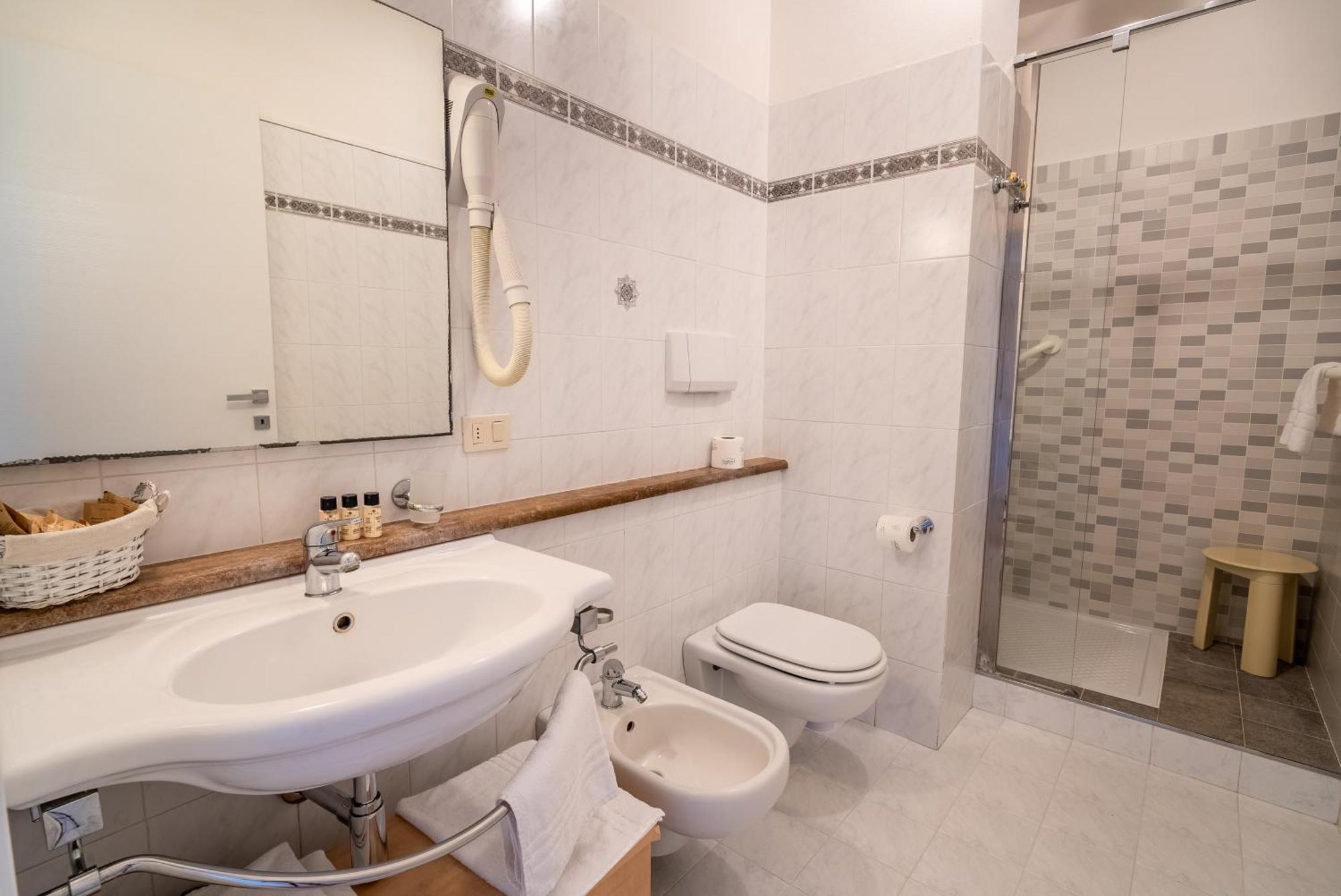 Residence La Rosa Di Nettuno Marina di Grosseto Eksteriør billede
