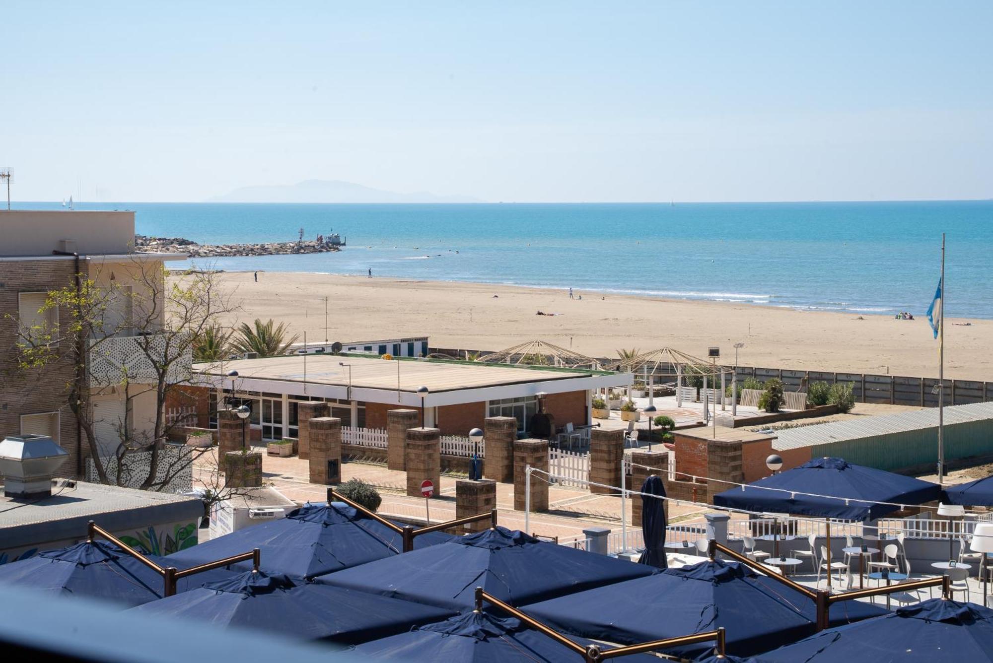 Residence La Rosa Di Nettuno Marina di Grosseto Eksteriør billede
