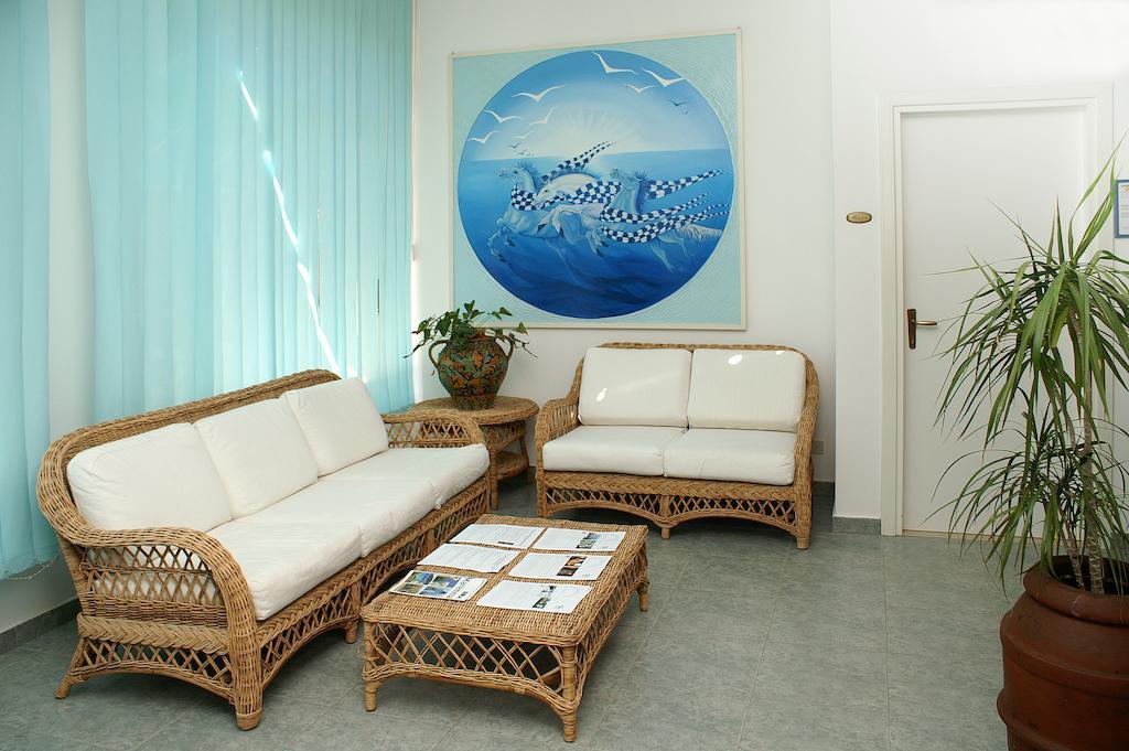 Residence La Rosa Di Nettuno Marina di Grosseto Eksteriør billede